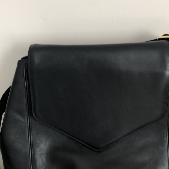 H&T Leather Backpack - Picture 4 of 12